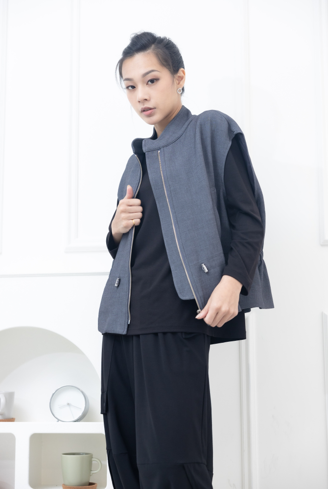 조끼 前腰抽繩收腰背心 / 灰色