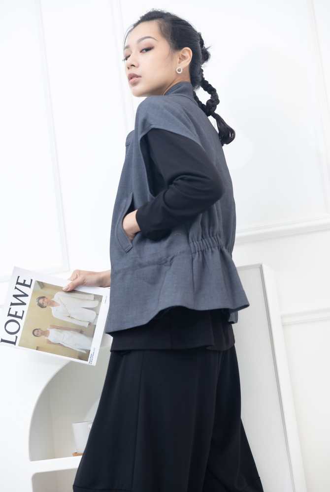 조끼 前腰抽繩收腰背心 / 灰色