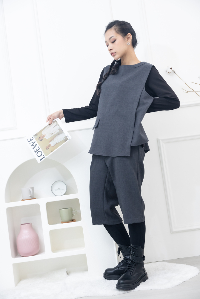 조끼 假口袋後半拉鍊背心 / 灰色