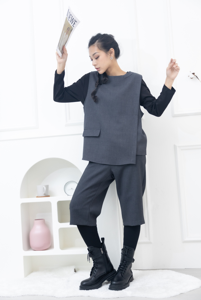 조끼 假口袋後半拉鍊背心 / 灰色