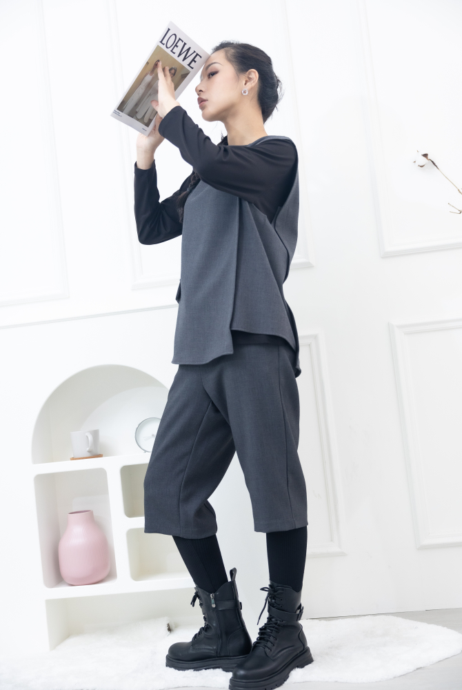 조끼 假口袋後半拉鍊背心 / 灰色