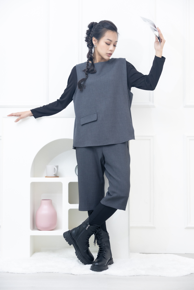 조끼 假口袋後半拉鍊背心 / 灰色