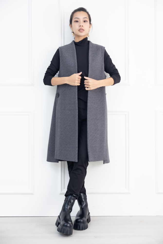 조끼 無扣無拉鍊側開衩長版背心 / 灰色