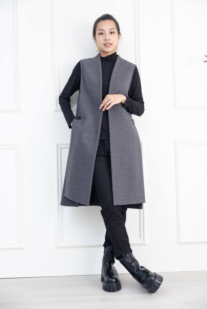 조끼 無扣無拉鍊側開衩長版背心 / 灰色