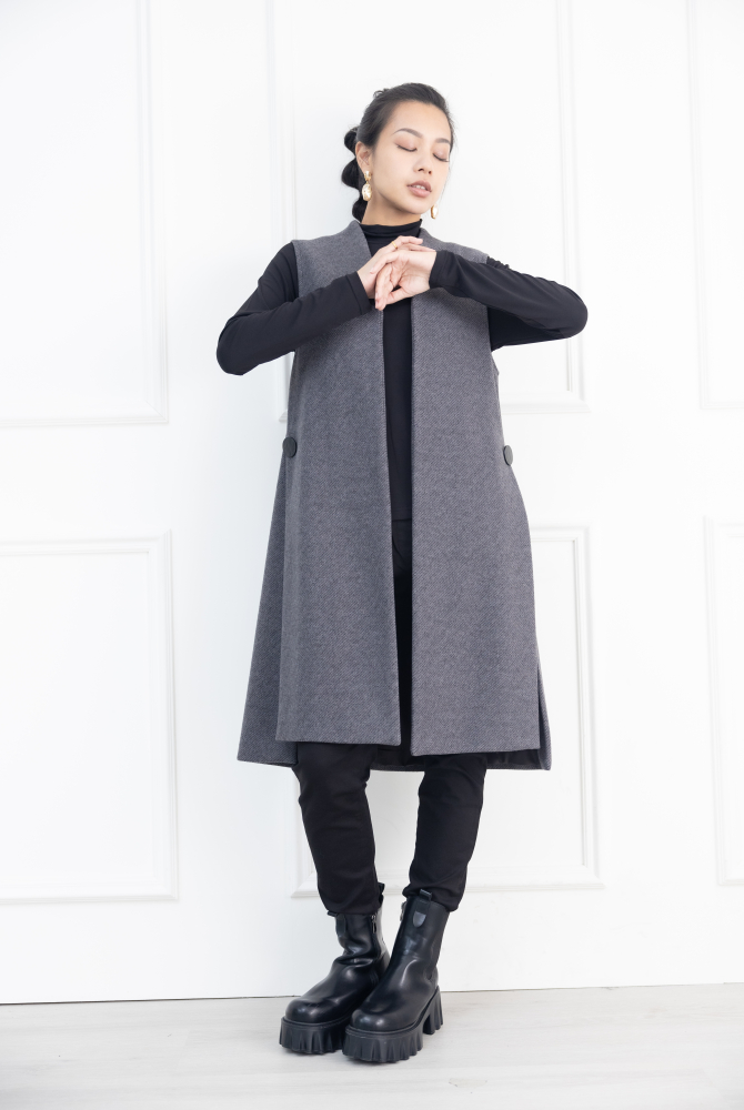 조끼 無扣無拉鍊側開衩長版背心 / 灰色