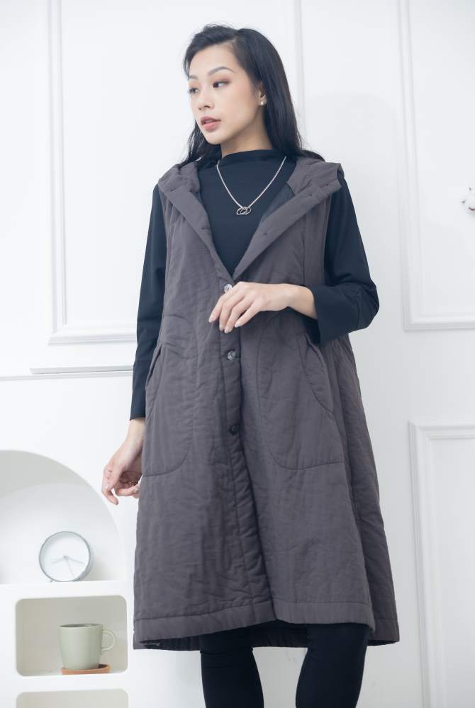 조끼 連帽珍珠貝扣長背心 / 咖啡色