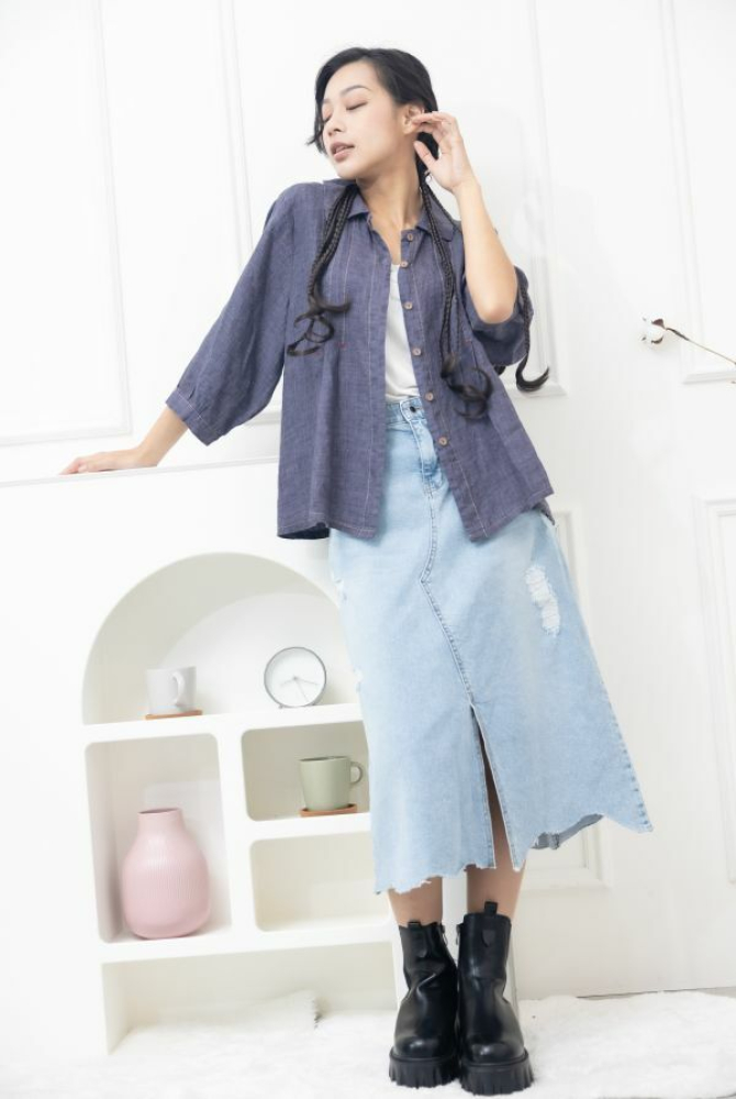 치마 刷破A字牛仔裙／藍色