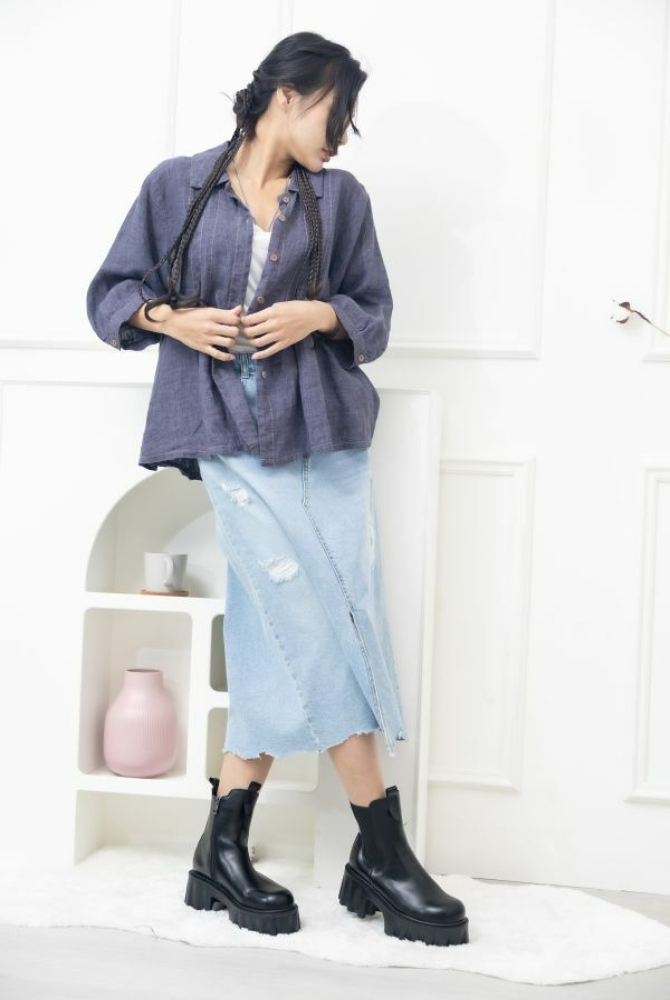 치마 刷破A字牛仔裙／藍色