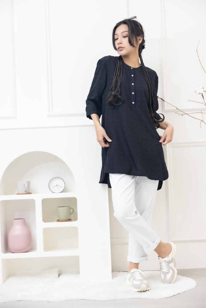 긴팔 格紋七分袖上衣／黑色