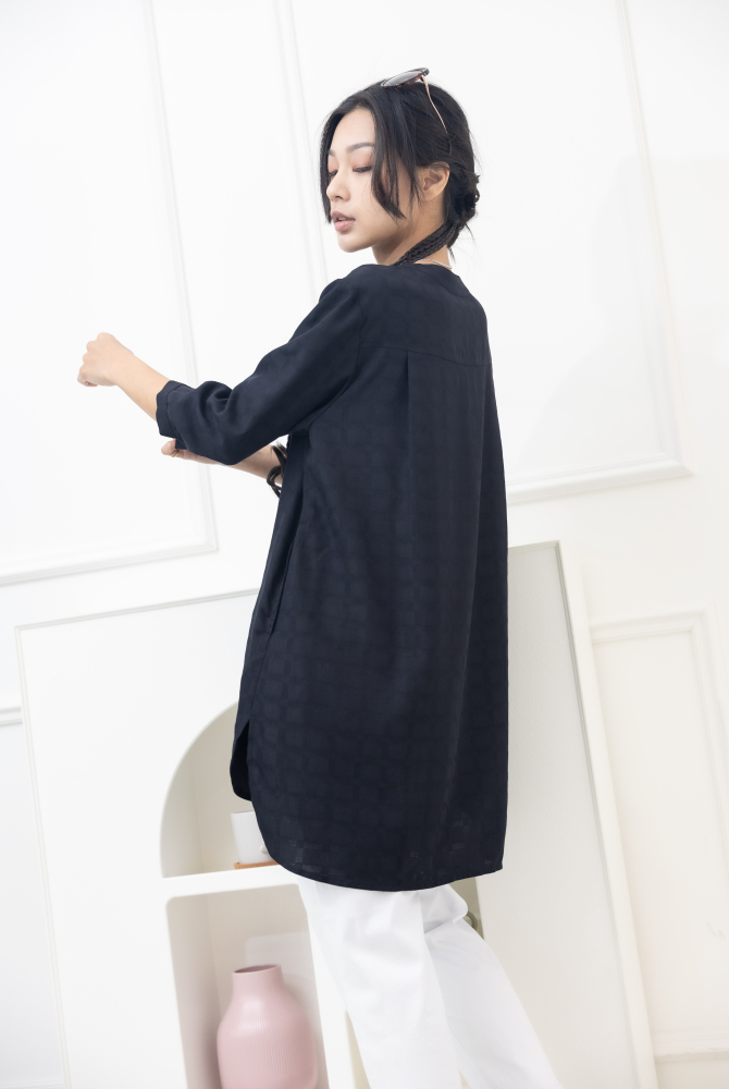 긴팔 格紋七分袖上衣／黑色