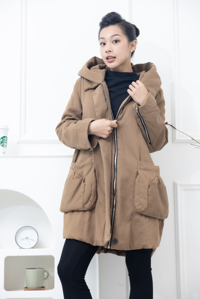 코트 大口袋連帽外套／棕色