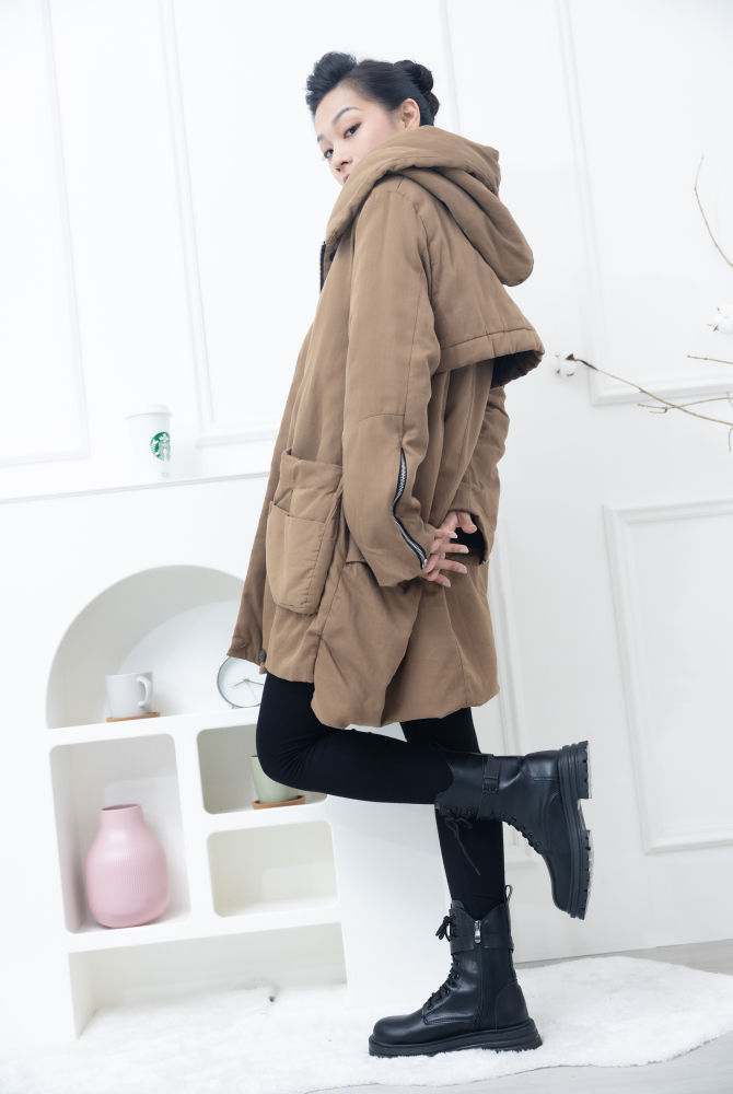 코트 大口袋連帽外套／棕色