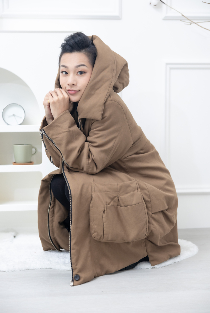 코트 大口袋連帽外套／棕色