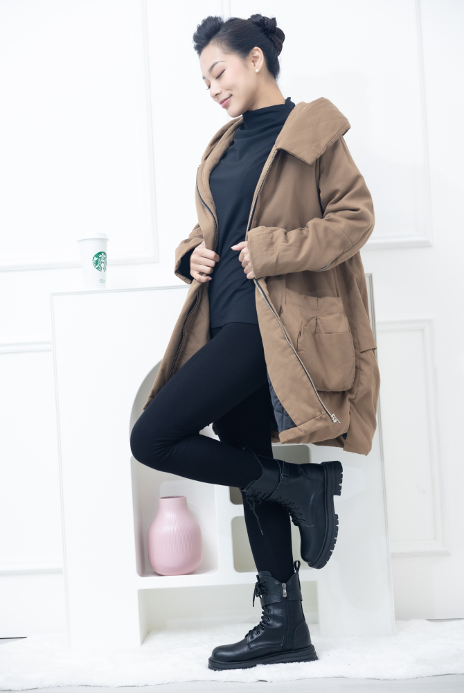 코트 大口袋連帽外套／棕色