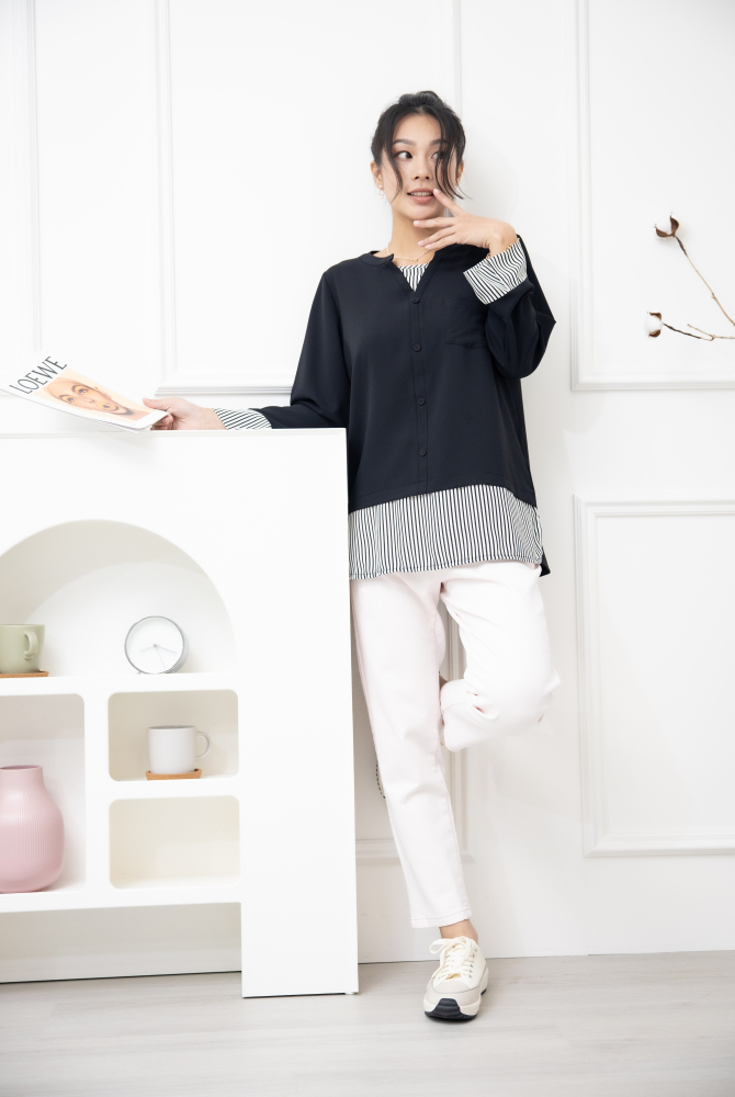 긴팔 衣襬白底黑條紋長袖上衣／黑色