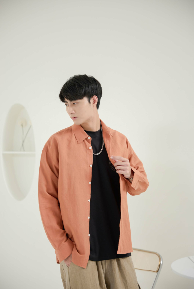 셔츠 磚土色麻織長袖上衣