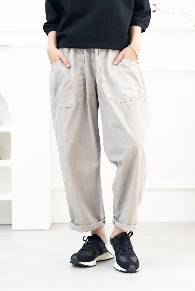 긴 바지 輕薄寬版長褲/淺卡其色