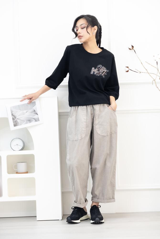 긴 바지 輕薄寬版長褲/淺卡其色