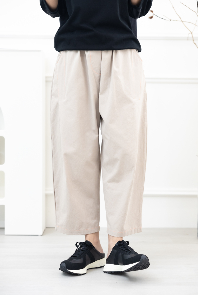 긴 바지 淺米色特色縫線長褲