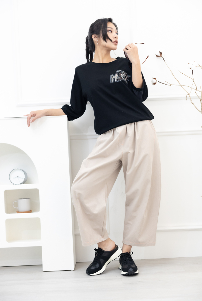 긴 바지 淺米色特色縫線長褲