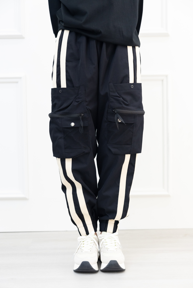 긴 바지 透氣堅挺線條長褲 / 黑色