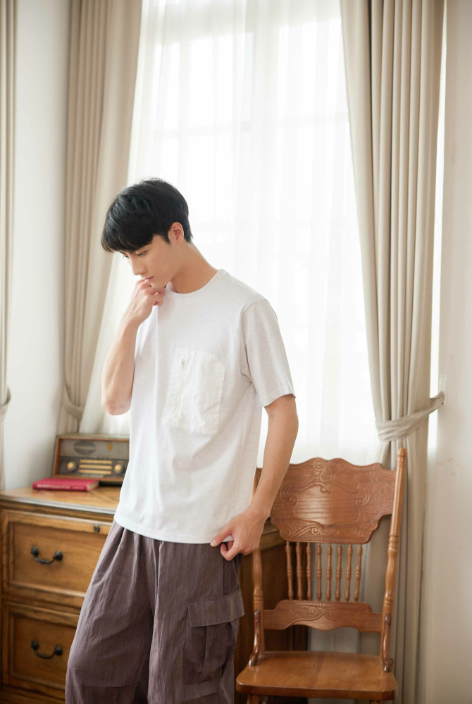 반팔 胸前口袋短袖上衣／白色