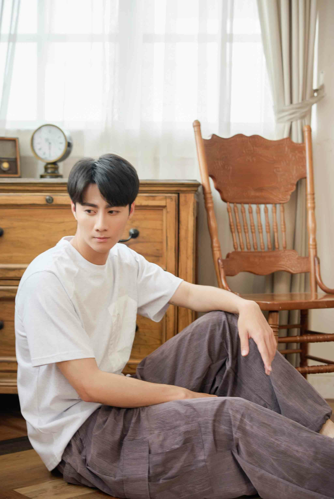 반팔 胸前口袋短袖上衣／白色