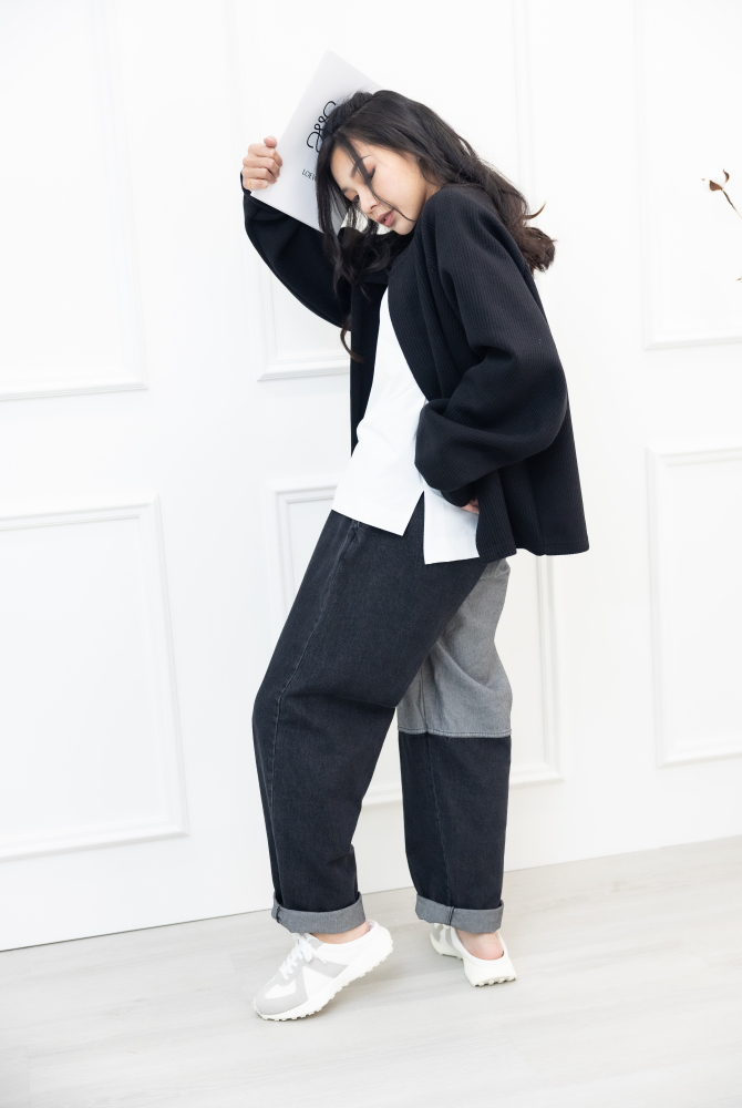 긴 바지 寬管丹寧長褲/牛仔黑色