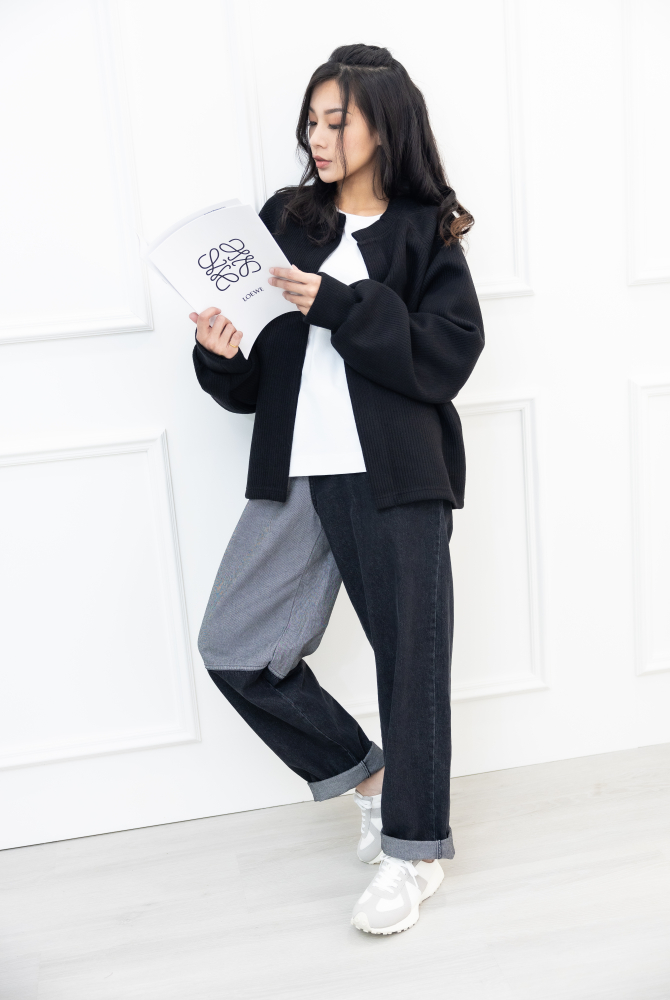 긴 바지 寬管丹寧長褲/牛仔黑色