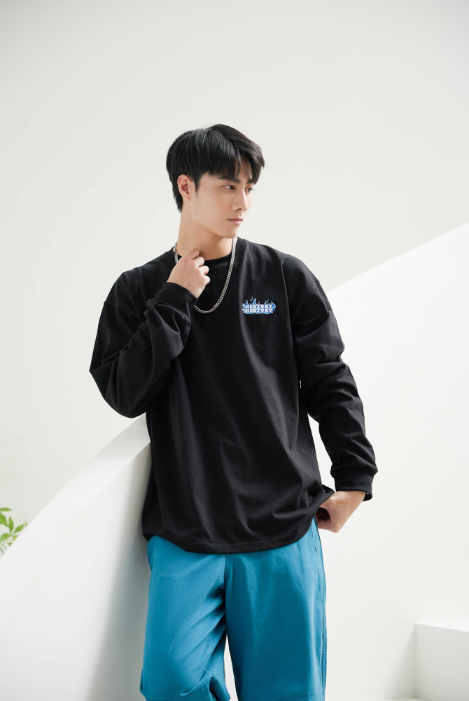 긴팔 火焰長袖上衣／黑色