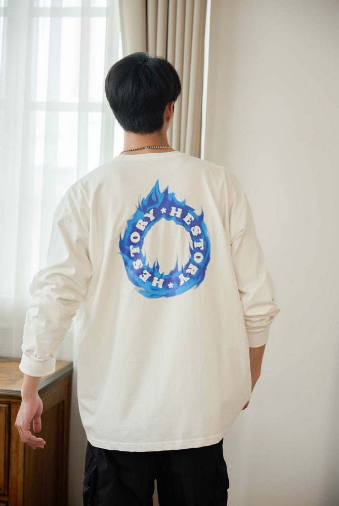 긴팔 火焰長袖上衣／白色