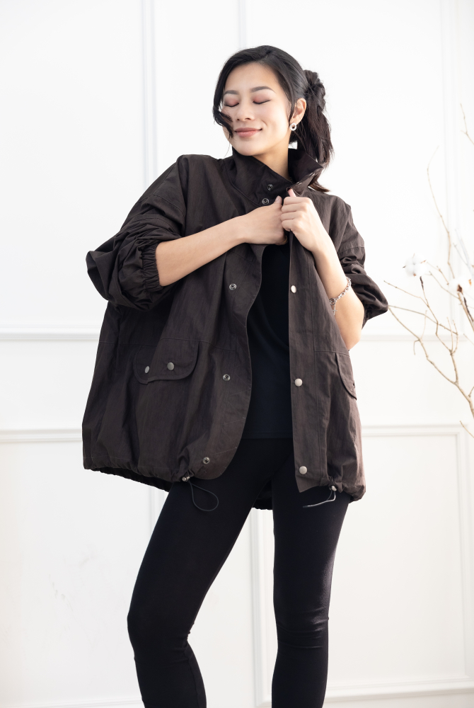 코트 釘釦長袖外套／深咖色