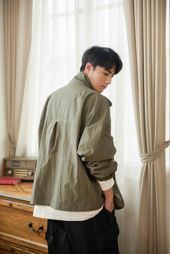 코트 釘釦長袖外套／灰綠色