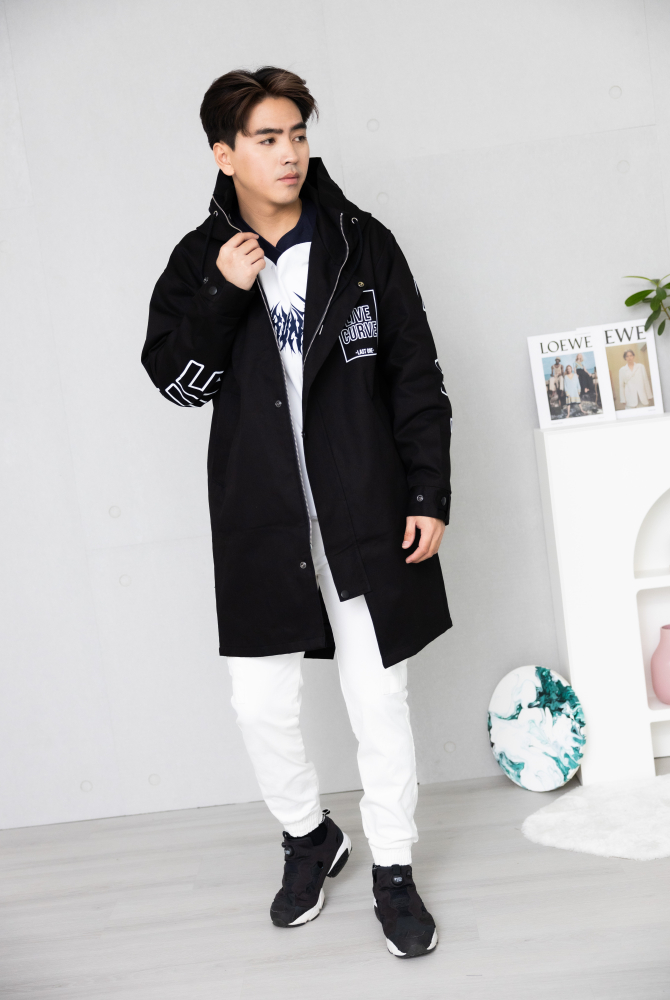 코트 LIVE連帽大衣外套／黑色