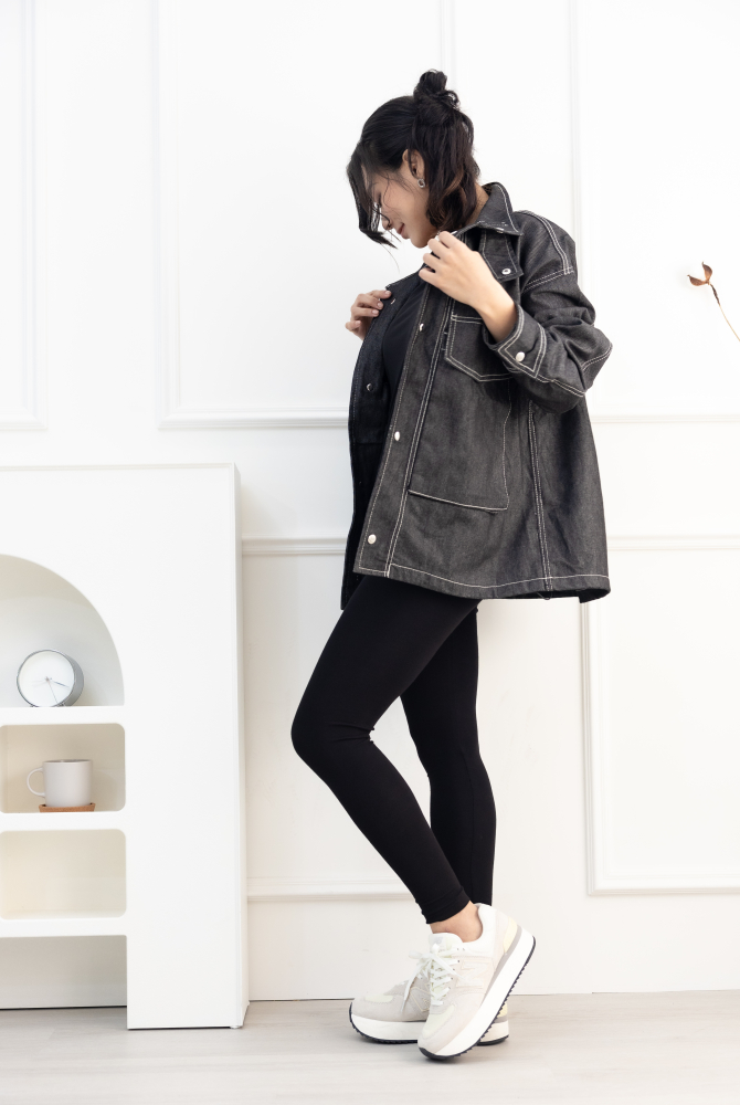 코트 立領大口袋牛仔外套／黑色