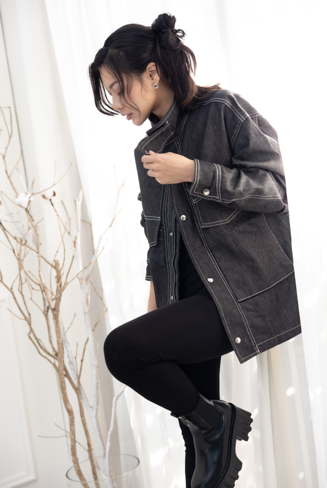 코트 立領大口袋牛仔外套／黑色