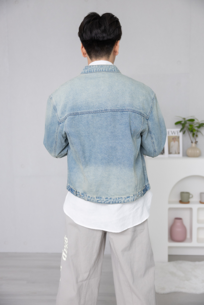 코트 淺藍釘釦領牛仔外套