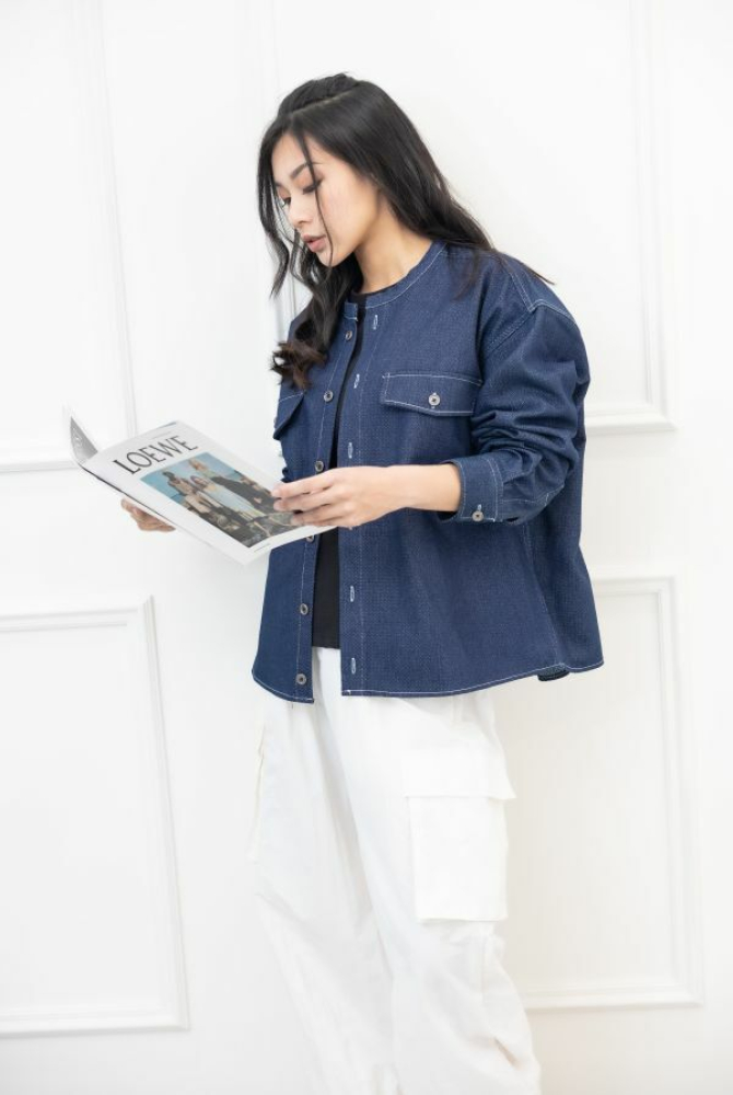 코트 圓領假口袋薄外套／深藍色