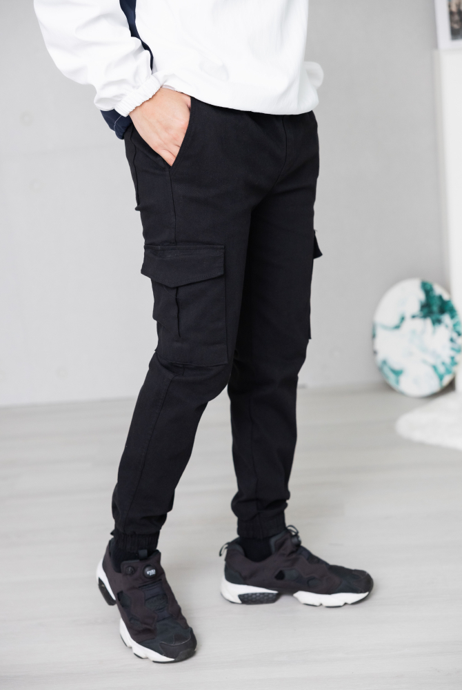 긴 바지 鬆緊合身大口袋長褲/黑色