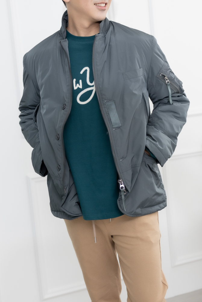 코트 防風立領外套／灰綠色