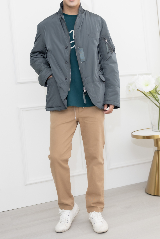 코트 防風立領外套／灰綠色