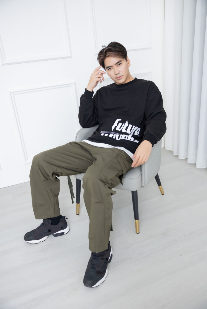 긴 바지 舒適多口袋鬆緊長褲/軍綠色