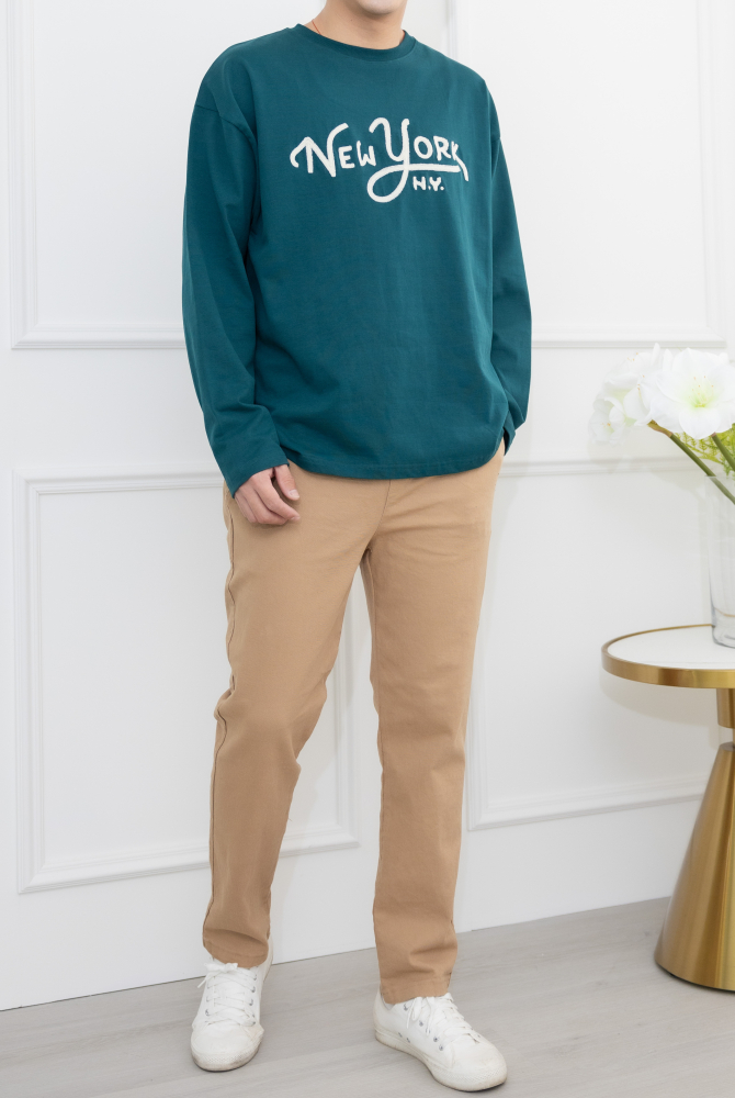 긴팔 紐約電繡字長袖上衣／綠色