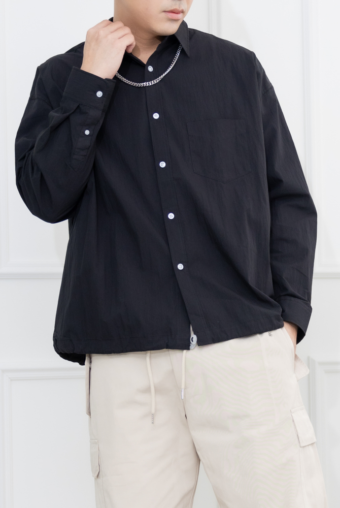 셔츠 下擺抽繩收束長袖襯衫／黑色