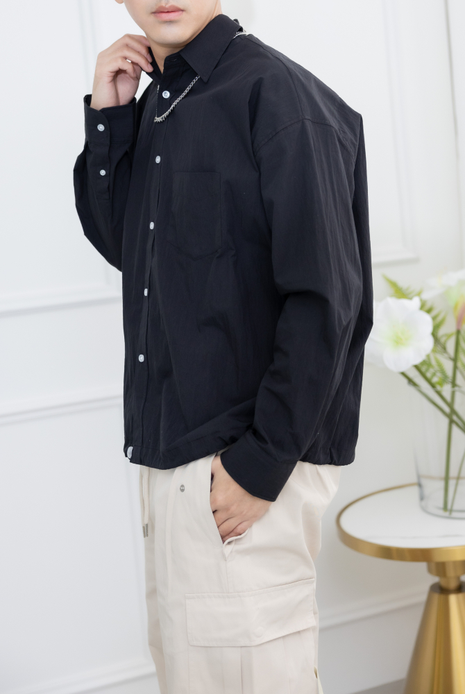 셔츠 下擺抽繩收束長袖襯衫／黑色