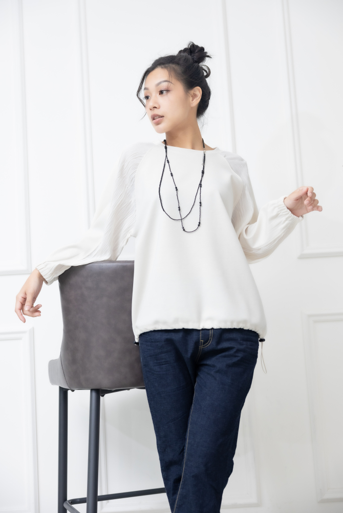 긴팔 下擺抽繩袖口束口七分袖上衣 / 米白色