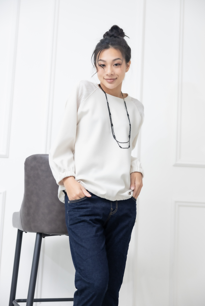 긴팔 下擺抽繩袖口束口七分袖上衣 / 米白色