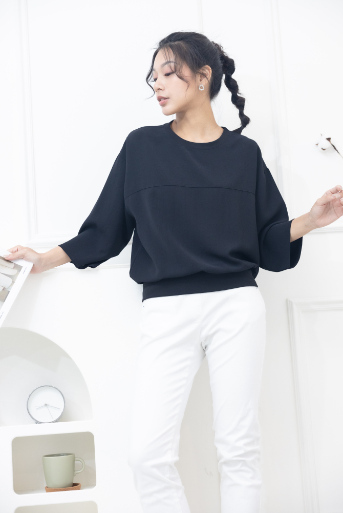 긴팔 落肩羅紋織下擺七分袖上衣 / 黑色