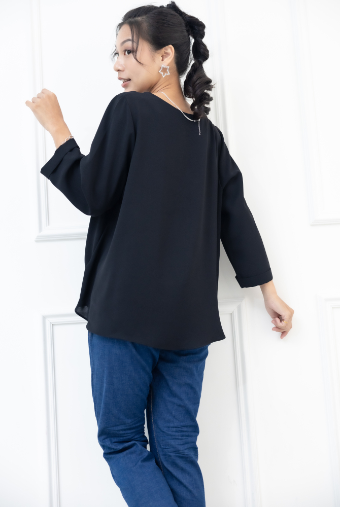긴팔 下擺鬆緊七分袖上衣 / 黑色