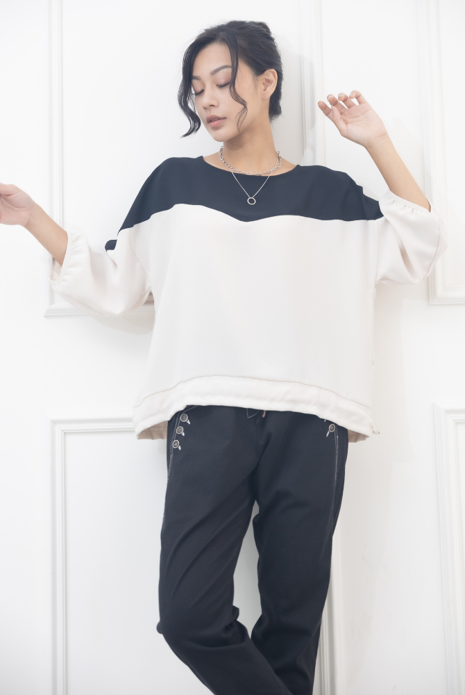 긴팔 上拼黑色下擺抽繩七分袖上衣 / 杏色